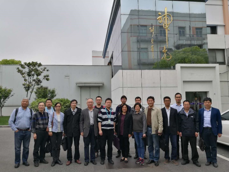 参观中科院上海光机所神光II装置开展科研合作交流-上海大学机电工程机械自动化工程系